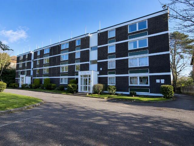 Bassett Avenue Elm Close, Southampton SO16, 2 bed flat to rent, £1,100 pcm | PrimeLocation