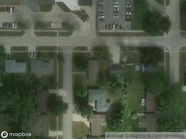 Elm Ave