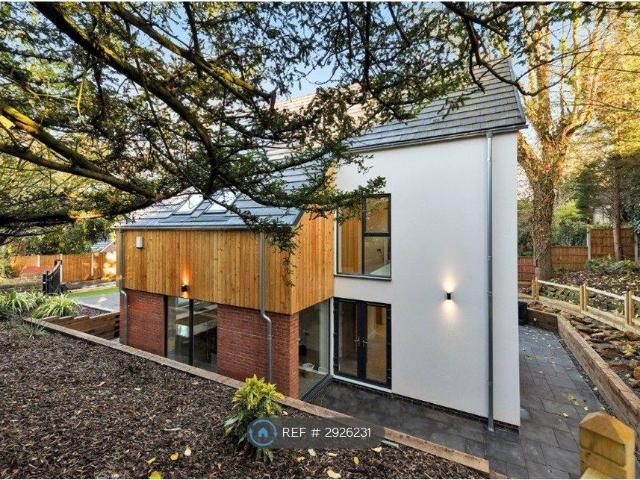 Elm Bank, Nottingham NG3, 6 bed detached house to rent, £675 pcm | PrimeLocation