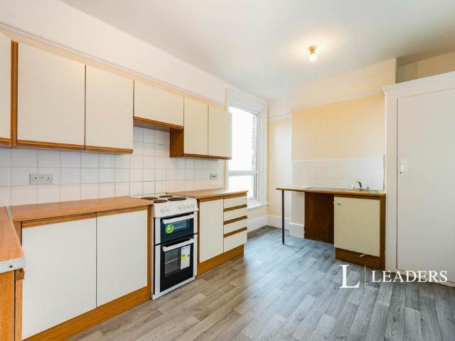 Elm Grove, Southsea, PO5 2 bed flat to rent £1,150 pcm £265 pw