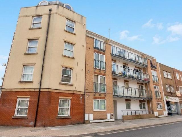 Elm Grove SILVER SUB, Hampshire PO5 1 bed flat to rent £1,000 pcm £231 pw