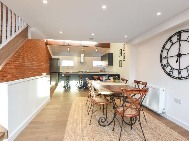 Elm Grove, Wimbledon, London SW19, 3 bed detached house to rent, £3,800 pcm | PrimeLocation