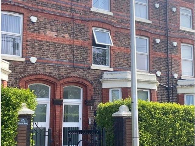 Elm House, Liverpool L22, 2 bed flat to rent, £800 pcm | PrimeLocation
