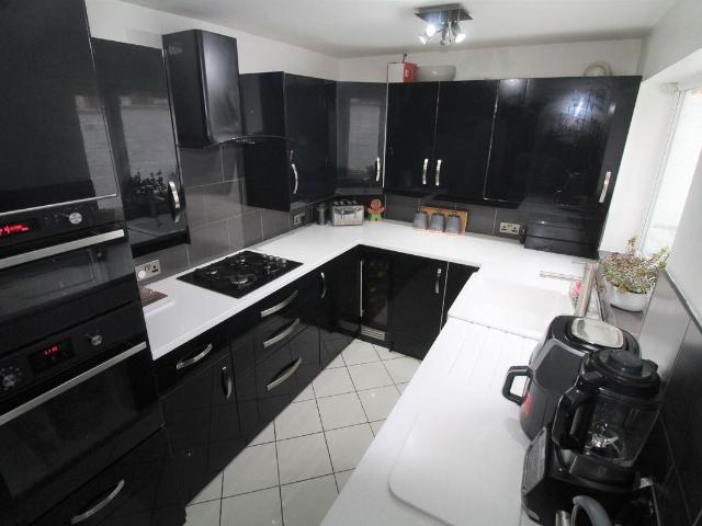 Elm Hall Drive, Liverpool L18, 3 bed terraced house to rent, £1,500 pcm | PrimeLocation