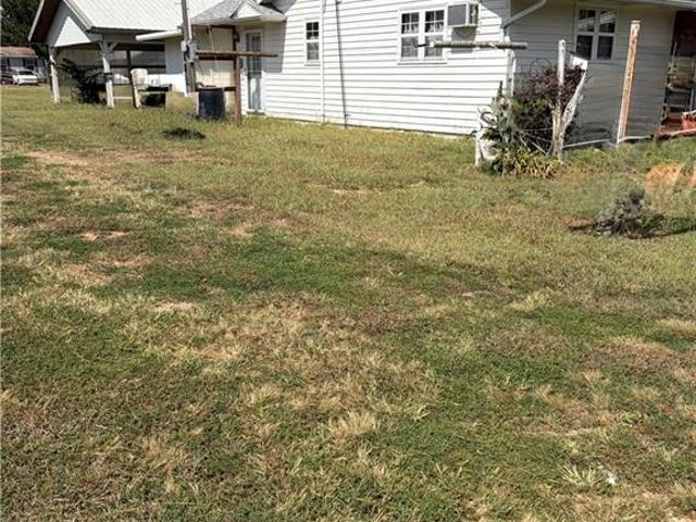 107 W Elm Street