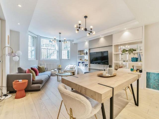 Elm Park Gardens London SW10 1 bed apartment to rent £3,500 pcm £808 pw