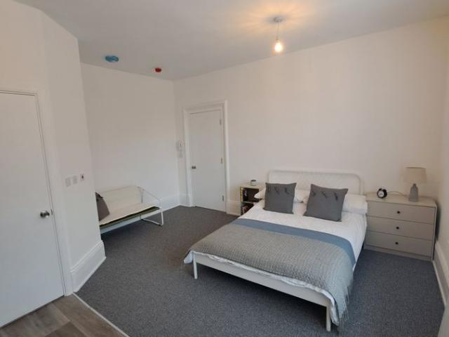 Elm Road, Wisbech PE13, Studio to rent, £750 pcm | PrimeLocation