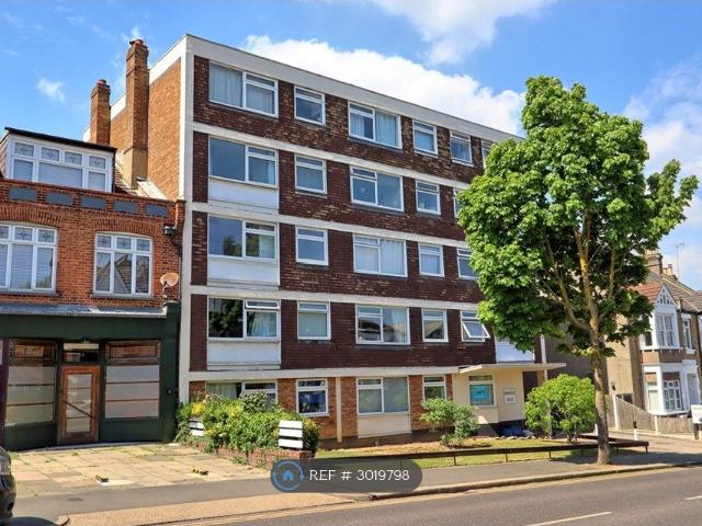 Elm Road, Leigh On Sea SS9, 2 bed flat to rent, £1,495 pcm | PrimeLocation