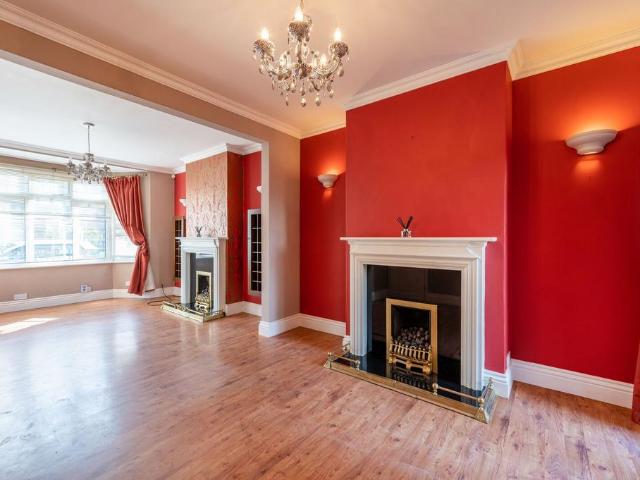Elm Road, New Malden, KT3 4 bed terraced house to rent £3,300 pcm £762 pw