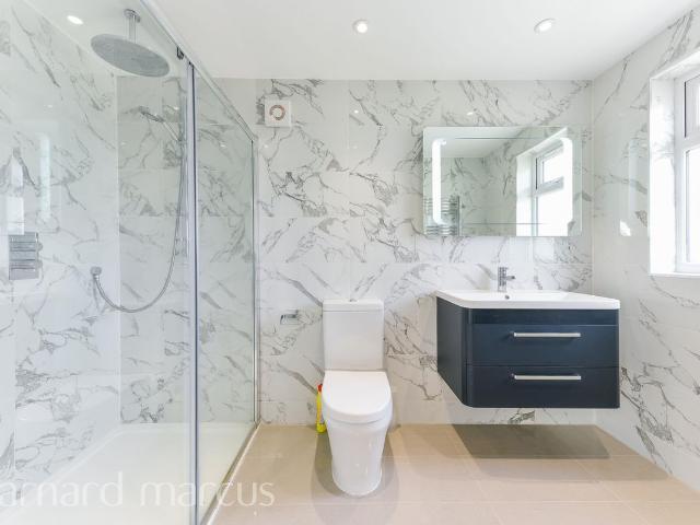 Elm Walk, London SW20, 4 bed property to rent, £3,600 pcm | PrimeLocation