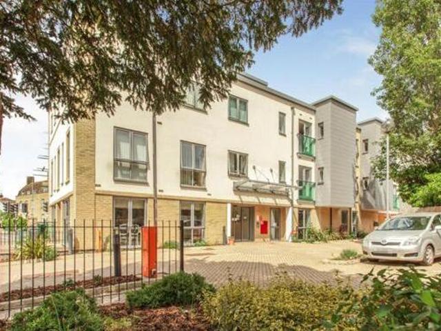 Elm Tree Court, High Street, 1 Bedroom Apartment
