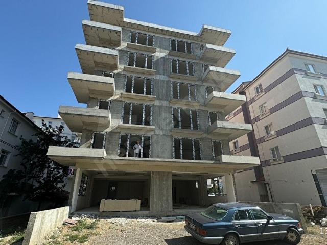 ELMADAĞ BAHÇELİEVLER MH HASANOĞLAN CADDE YANI 2+1 105 M2 SATILIK SIFIR DAİRE