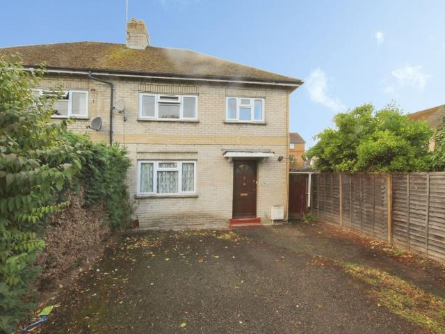 Elmbank Avenue, Englefield Green, Egham, Surrey TW20, 3 bed semi detached house to rent, £2,200 pcm | PrimeLocation
