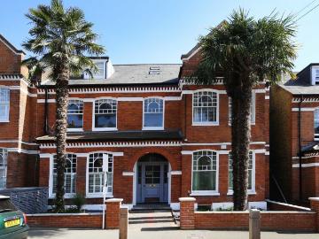 Elmbourne Road, Balham SW17, 1 bed flat to rent, £2,200 pcm | PrimeLocation