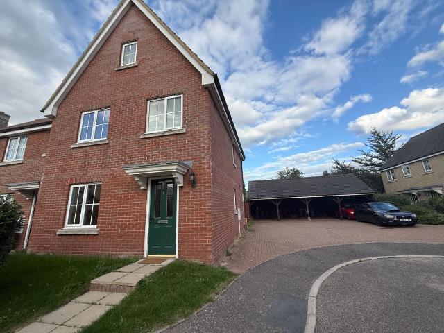 Elmcroft Close, Beck Row, Bury St. Edmunds IP28, 4 bed property to rent, £1,550 pcm | PrimeLocation