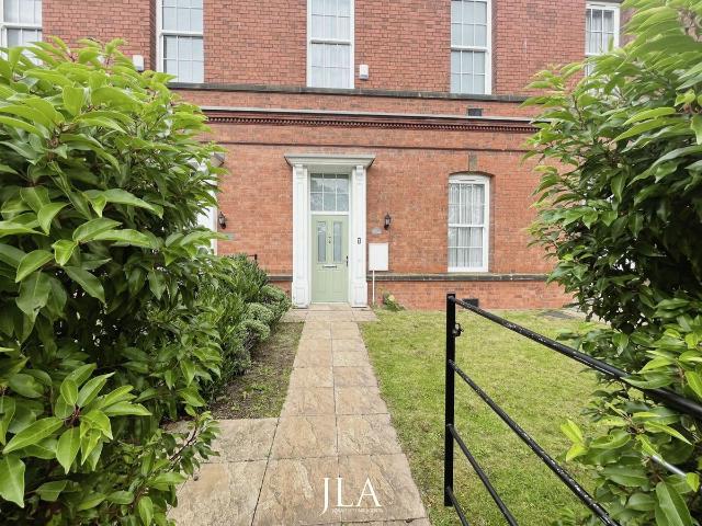 Elmdon Drive, Leicester LE5, 1 bed flat to rent, £1,050 pcm | PrimeLocation