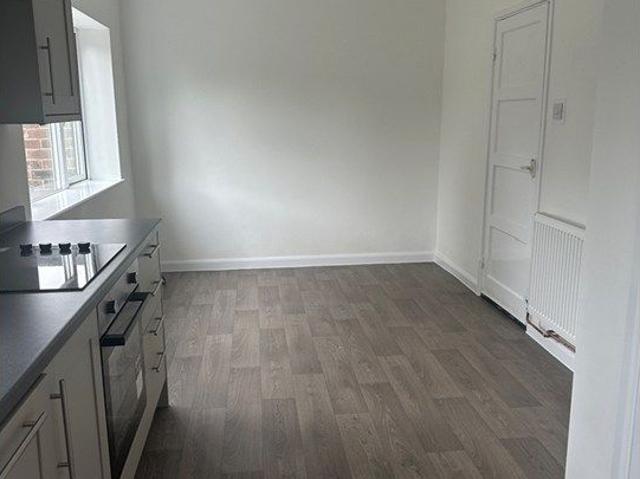 Elmdon Road, Wolverhampton WV10, 3 bed semi detached house to rent, £1,250 pcm | PrimeLocation