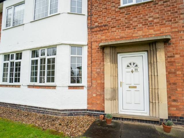 Elmfield Avenue, Leicester LE2 2 bed apartment to rent £1,000 pcm £231 pw