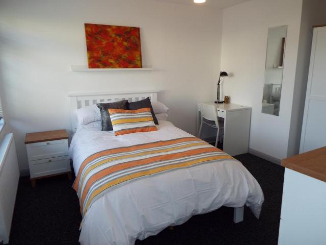 Elmfield Close, Gravesend, DA11 1 bed in a house share to rent £650 pcm £150 pw