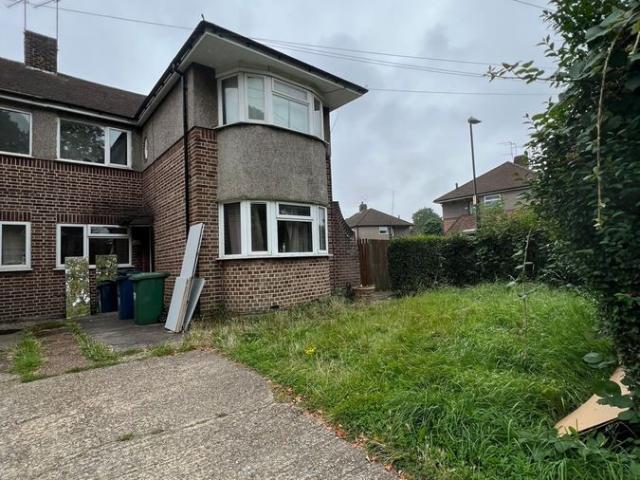 Elmgrove Road, Harrow On The Hill, Harrow HA1, 3 bed flat to rent, £2,200 pcm | PrimeLocation