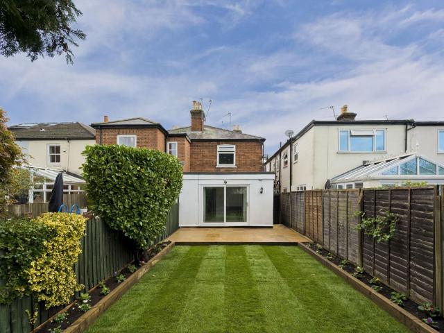 Elmgrove Road, Weybridge, Surrey KT13, 2 bed maisonette to rent, £1,950 pcm | PrimeLocation