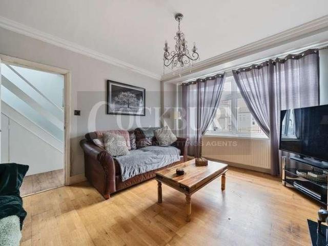 Elmhurst Road, Mottingham, SE9