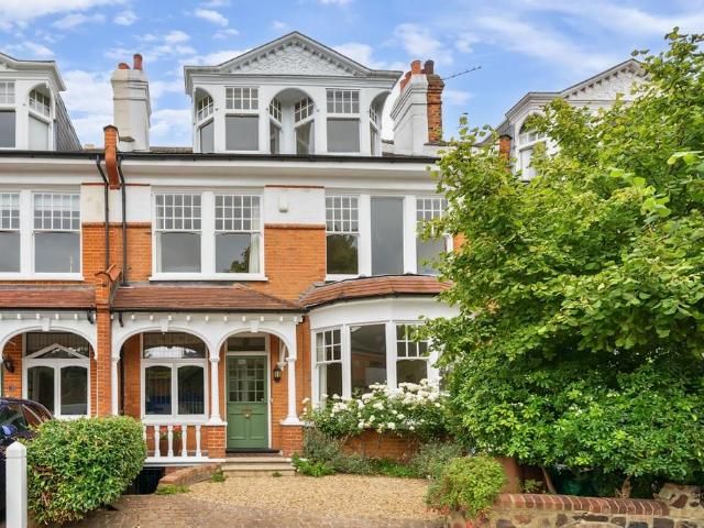 Elms Avenue London N10 5 bed terraced house to rent £12,500 pcm £2,885 pw