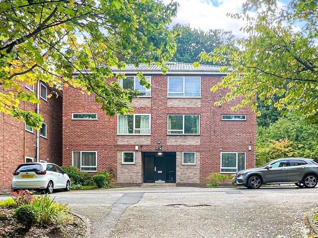 Elmswood Court, Palmerston Road, Mossley Hill, Liverpool L18, 2 bed flat to rent, £1,150 pcm | PrimeLocation