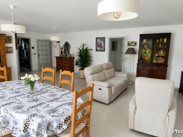 Appartement CERET 4 pièces d'environ 90 m2 avec terrasse et garage double