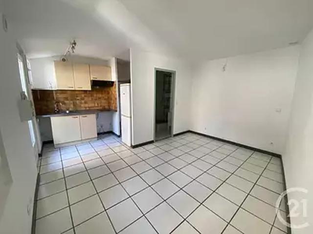 Elne 66200 Location appartement 1 pièce t1