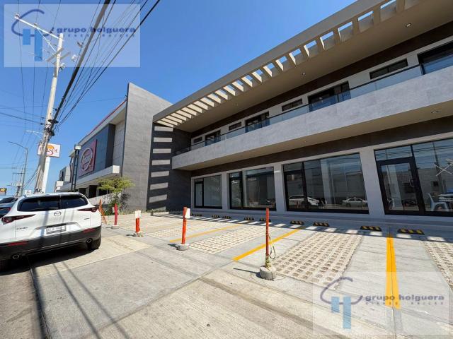 ELO 718 LOCALES COMERCIALES EN RENTA Ubicados en AV. EJERCITO MEXICANO # 1100 COL. PRIMAVERA, TAMPICO, TAM