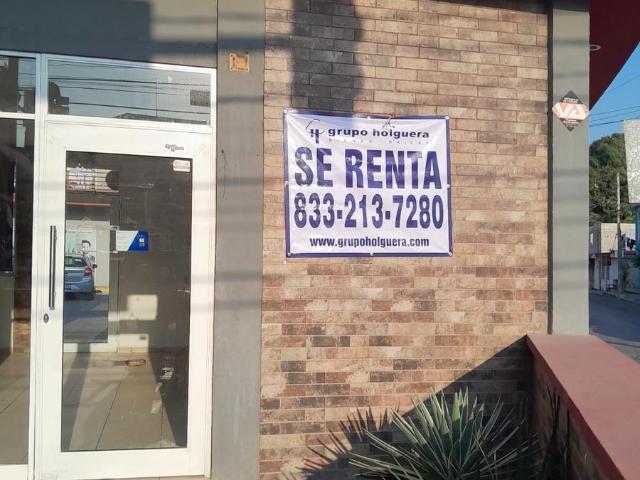 ELO 710 EXCELENTE LOCAL COMERCIAL EN PLAZA 833 Ubicado en CALLE MIGUEL HIDALGO #203 COL. FRANCISCO JAVIER MINA, TAMPICO, TAM