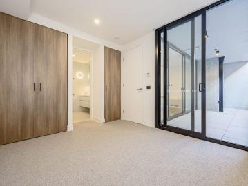 Eloquence luxury apartment in boutique development