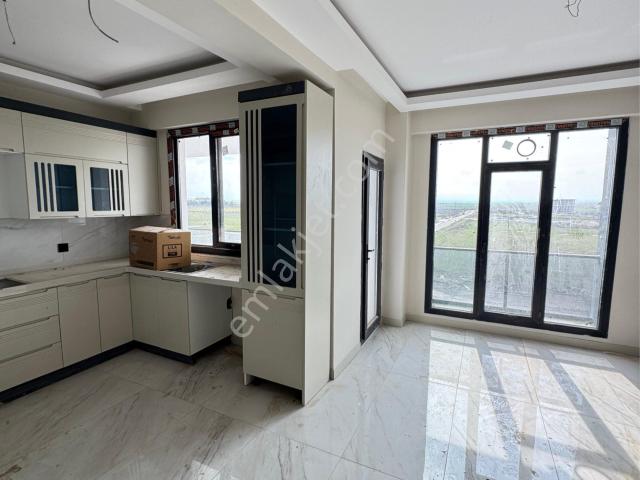 Elazığ Yolu Nda Satılık 3.5+1 Sıfır Daire