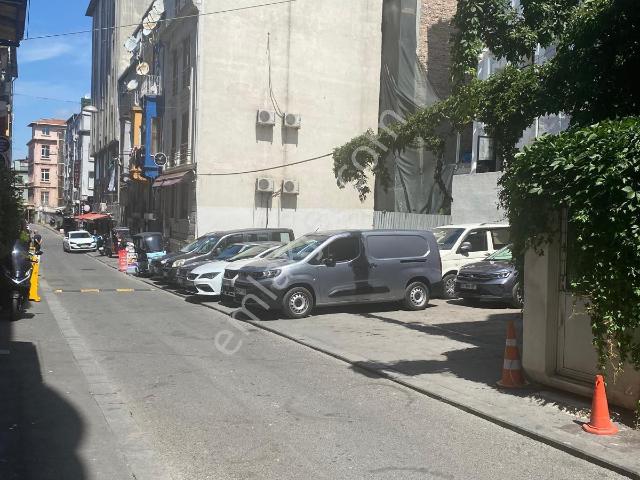 Elaza İnvest’n Turizim Bölgesinde Beyazıta Komşu 20 Araçlık Otoparka Uygun Satılık Parsel