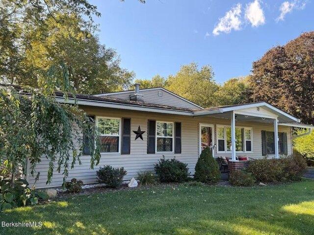 Elaine Ave, Dalton, Home For Sale