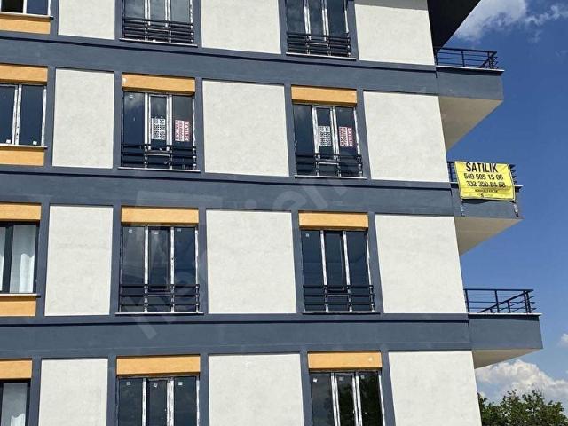 ŞELALE CADDESİNDE SATILIK SIFIR 3+1