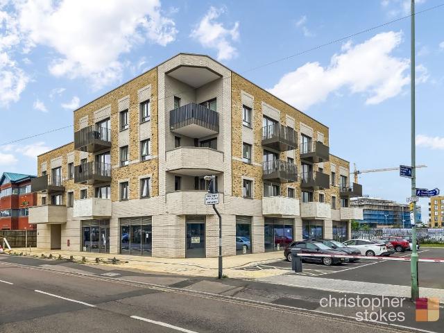 Elan Apartments, Windmill Lane, Cheshunt, Hertfordshire EN8, 1 bed flat to rent, £1,600 pcm | PrimeLocation