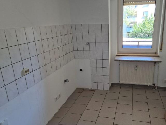 Elberfeld: Renovierte 2 Zimmerwohnung mit Balkon in der Deweerthstr