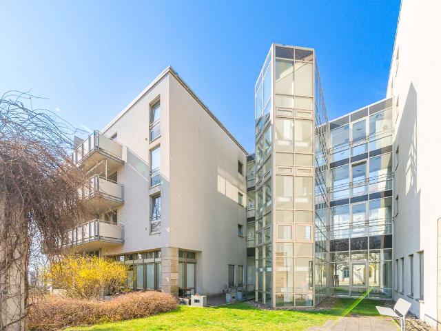 Elbnahe 2 Zimmer Kapitalanlage, saniert und möbliert, EBK nach Maß, 4,5 % Bruttorendite