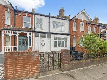 Southfields, SW18, Battersea Reach, London, Greater London