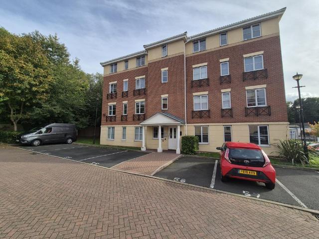 Elbow Street, Cradley Heath, B64 2 bed flat to rent £950 pcm £219 pw