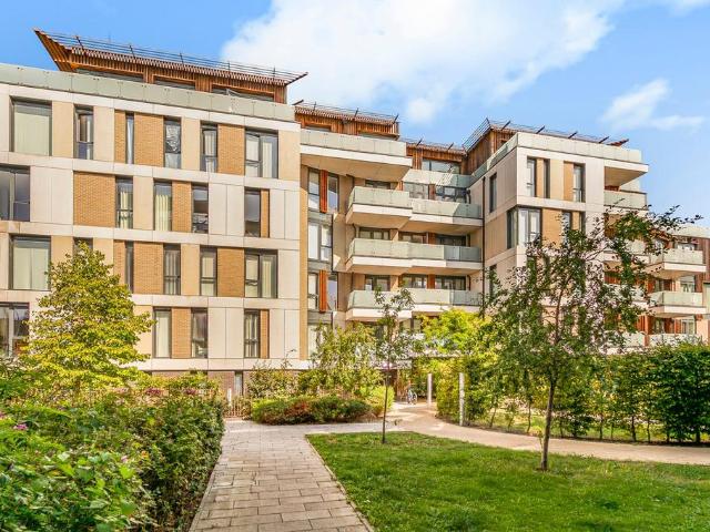 Elder House, 16 Quebec Way, London, SE16 2 bed flat to rent £3,150 pcm £727 pw