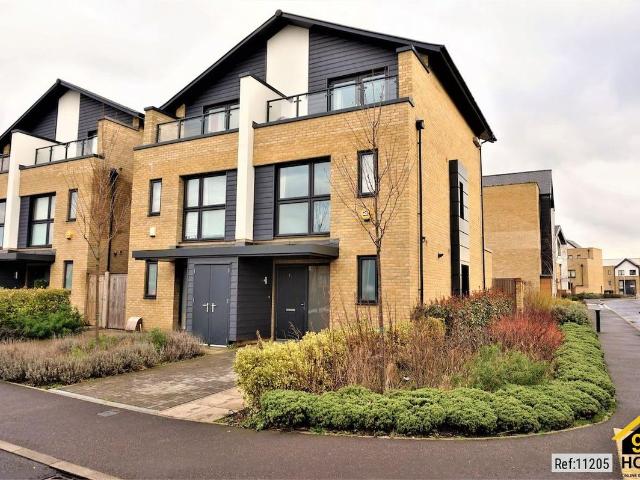 Elderberry Close, Kings Park, Romford, United Kingdom RM3, 3 bed semi detached house to rent, £2,500 pcm | PrimeLocation