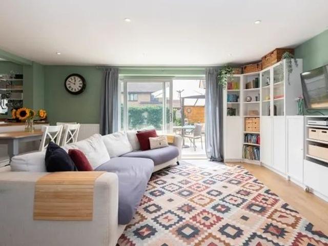 Elderfield Road, Bicester