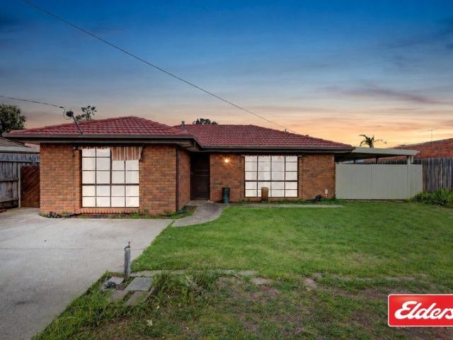 Elders Wyndham City Presents Charming Family Home in a Convenient Location!