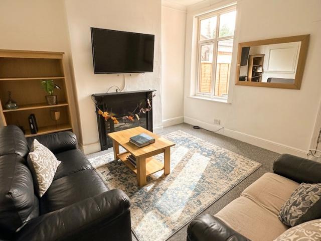 Eldon Road 4 bed, Edgbaston B16 4 bed house to rent £1,599 pcm £369 pw