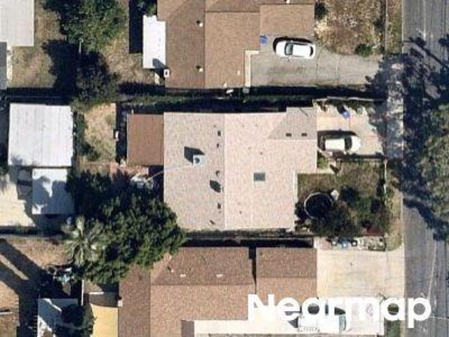 Eldora Ave