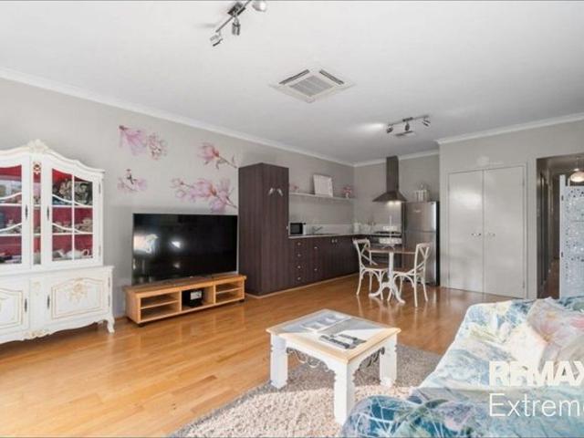 Elevate Your Lifestyle In This Ellenbrook Home