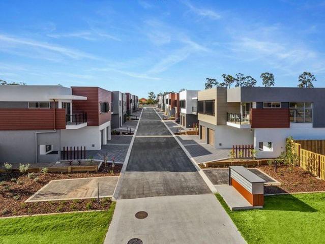 Elevate Your Lifestyle in This Luxurious Rental Home